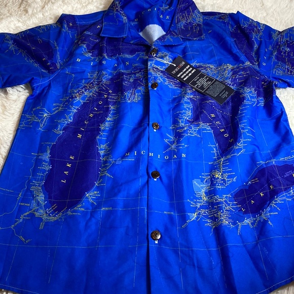 Michigan-Great Lakes Map Button Down Shirt-New-M - Picture 1 of 6
